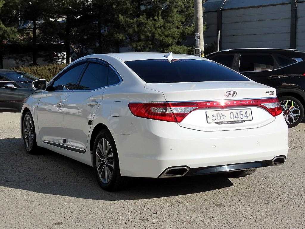 HYUNDAI Grandeur - Vista 3