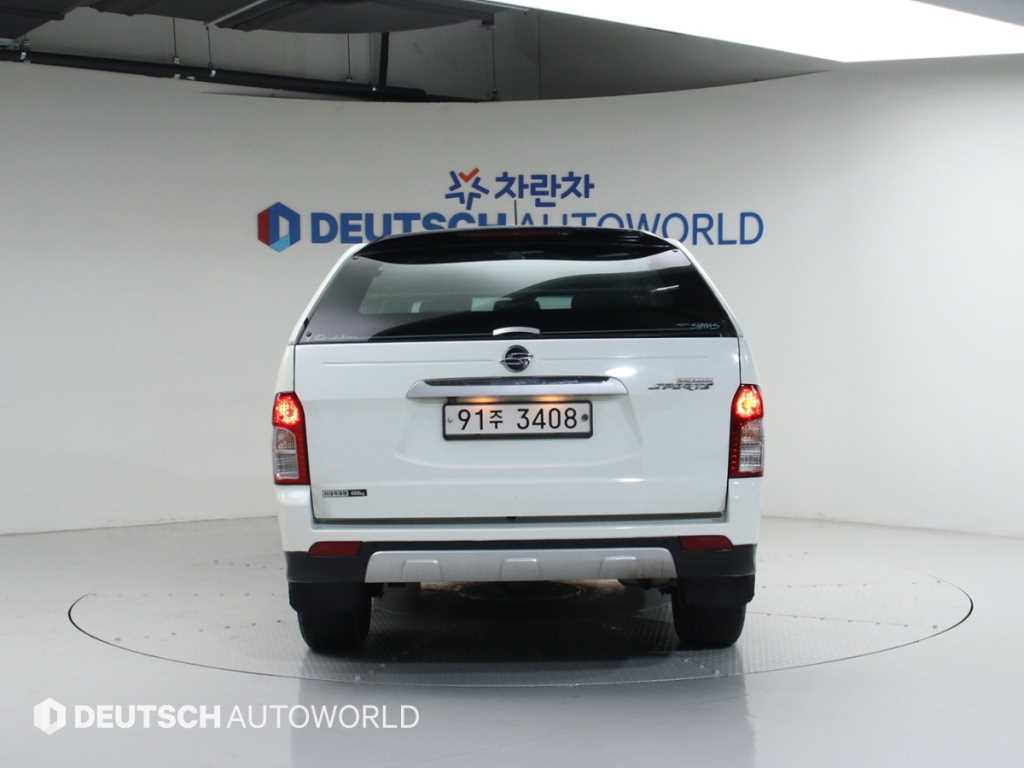 Ssangyong Korando - Vista 4