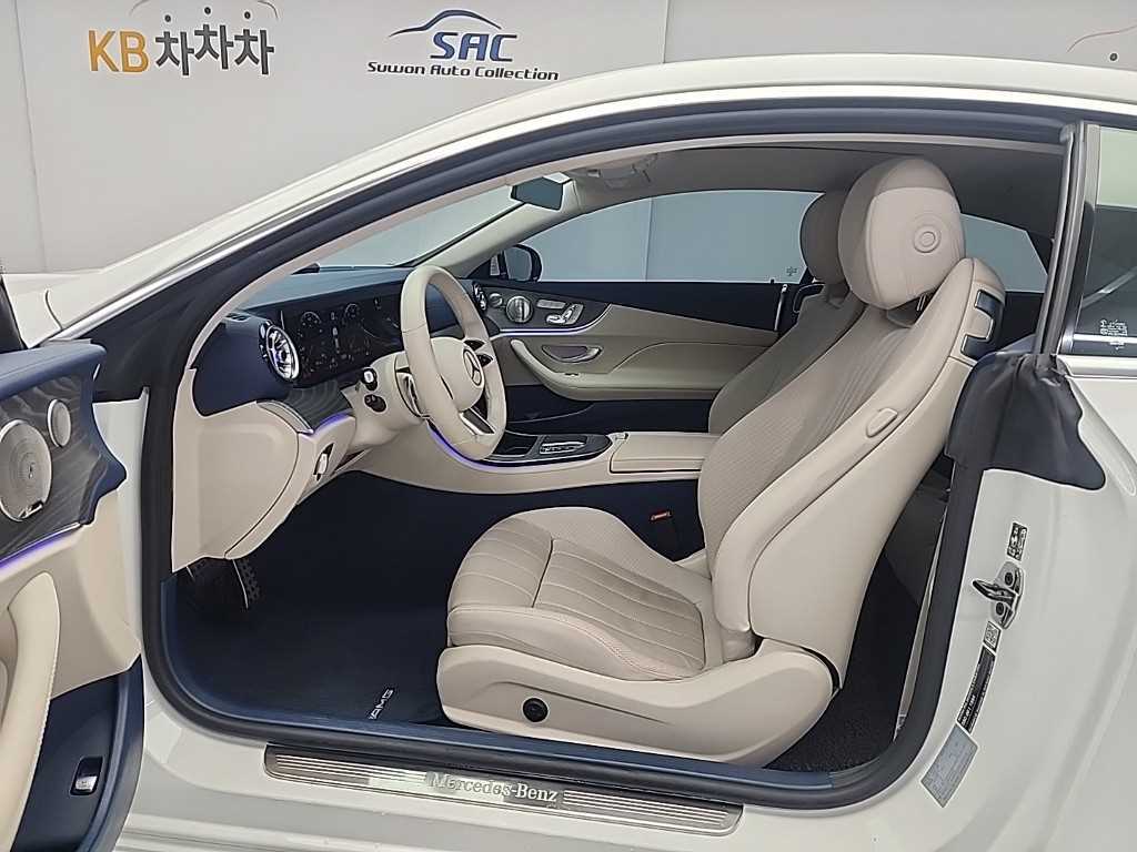 Mercedes Benz E class - Vista 11