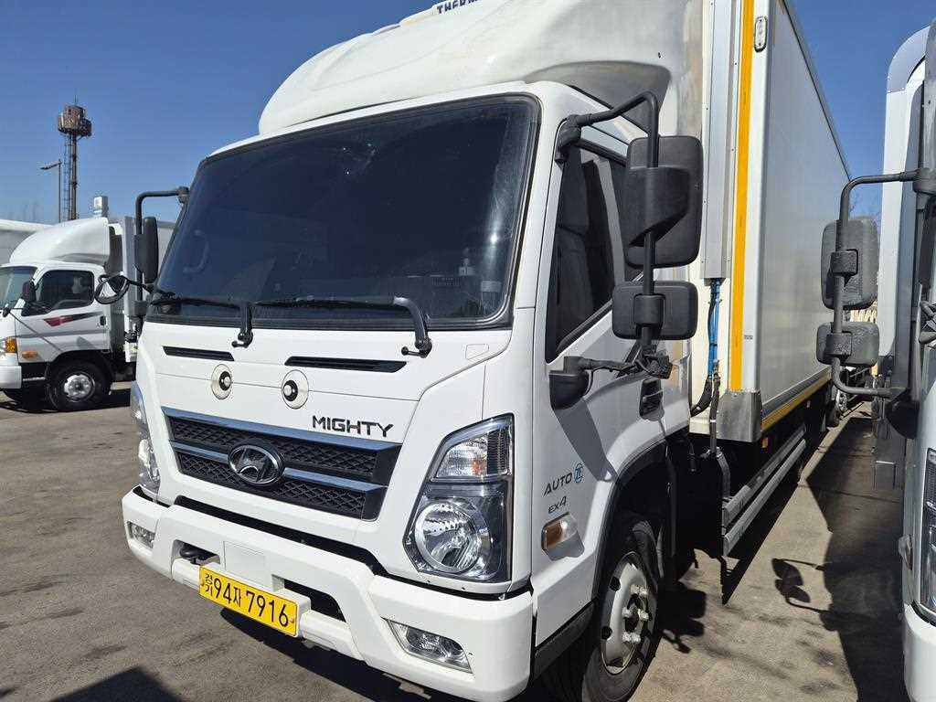medium and large cargo truck 2024 Blanco - Importación desde Corea - HF Imports Iquique - Foto 1