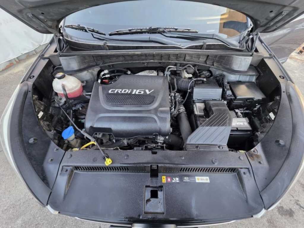 HYUNDAI Tucson 2018 Plateado - Importación desde Corea - HF Imports Iquique - Foto 18