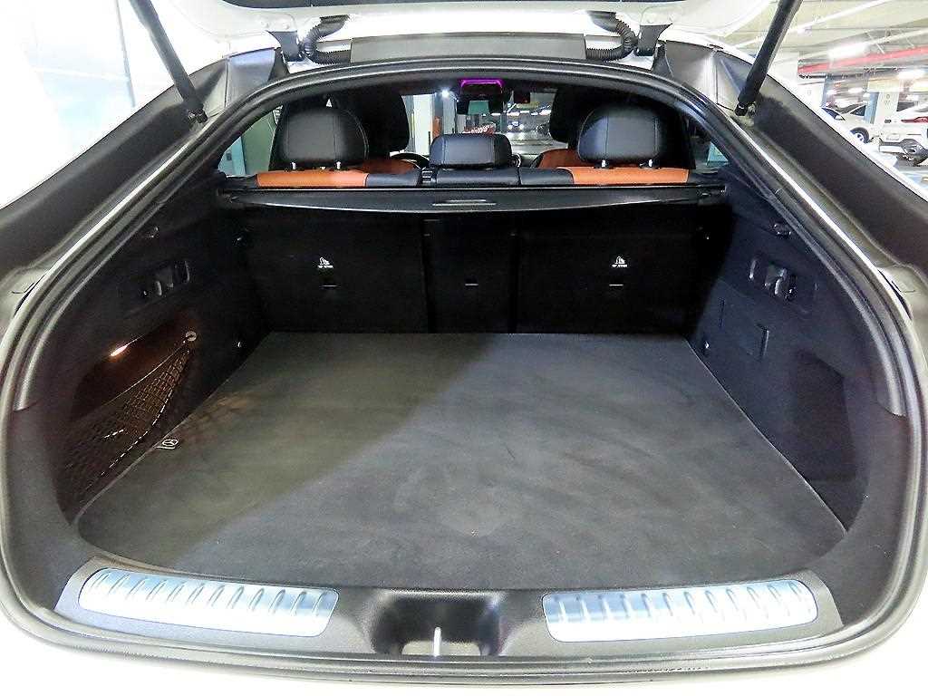 Mercedes Benz GLC Class 2024 - Importación desde Corea - HF Imports Iquique - Foto 16