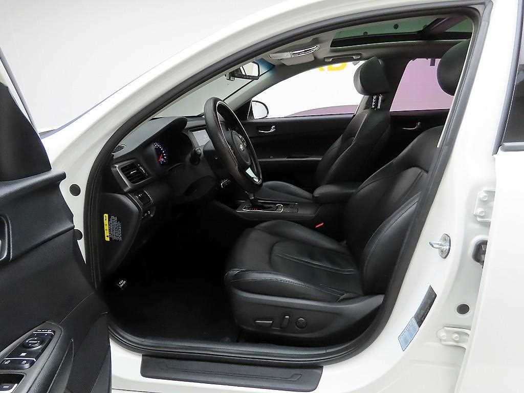 KIA K5 2018 Blanco - Importación desde Corea - HF Imports Iquique - Foto 13