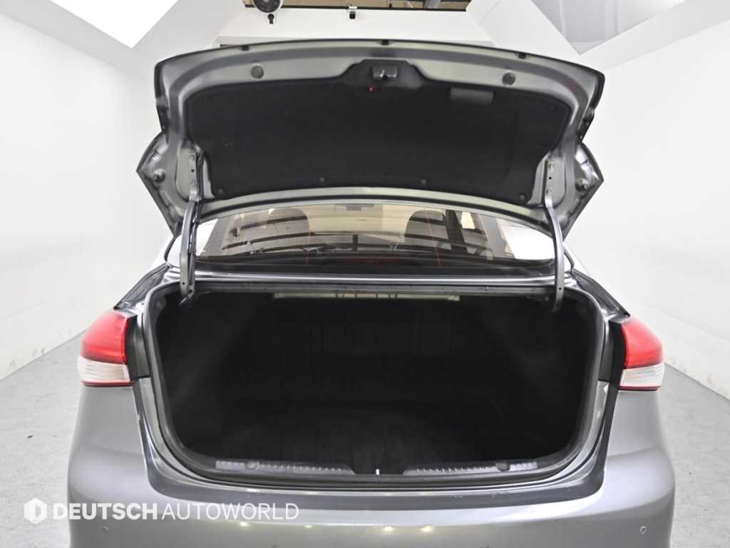 KIA K3 2016 Gris - Importación desde Corea - HF Imports Iquique - Foto 20