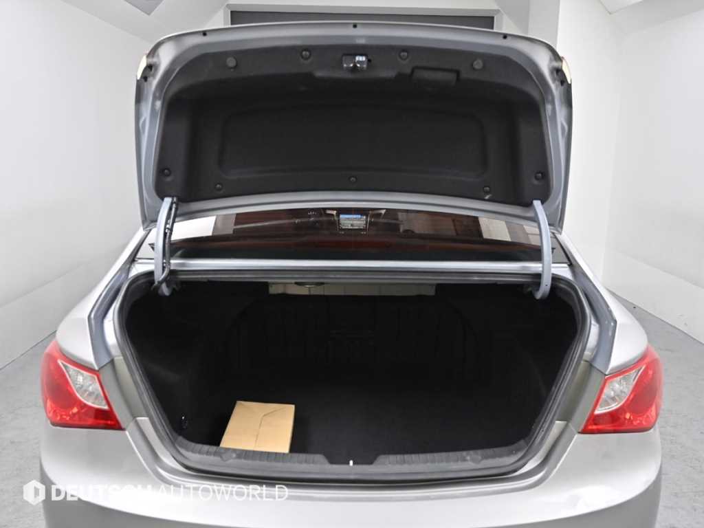 HYUNDAI Sonata 2010 Plateado - Importación desde Corea - HF Imports Iquique - Foto 20