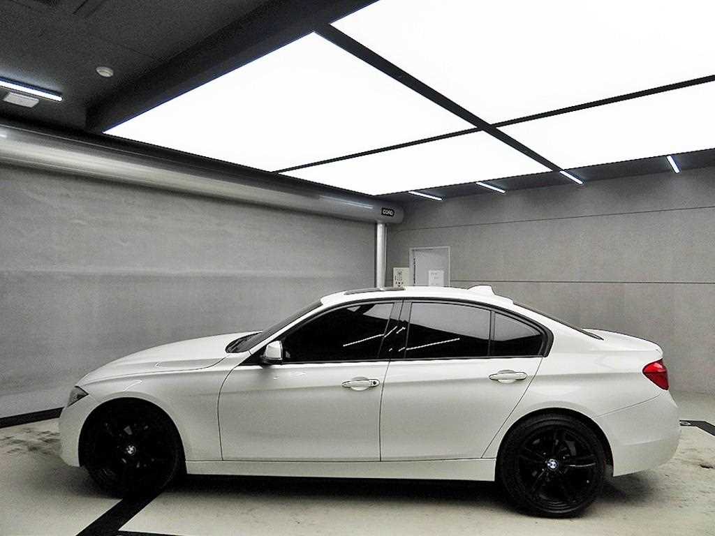 BMW 3 series - Vista 4