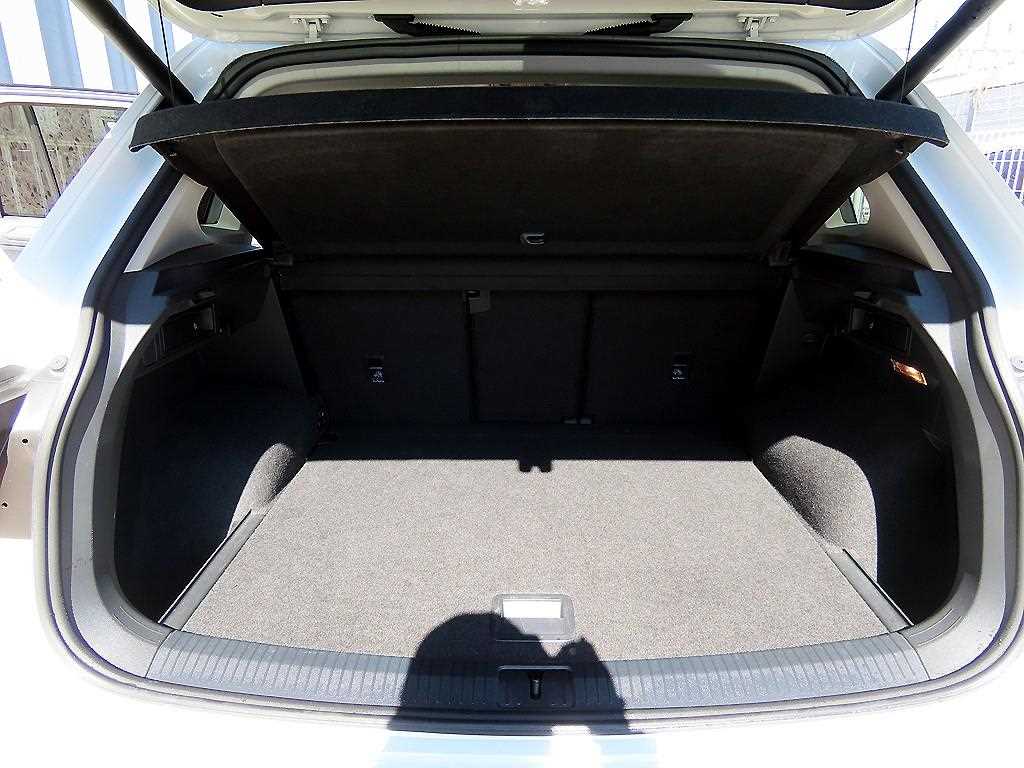 Volkswagen Tiguan 2018 Blanco - Importación desde Corea - HF Imports Iquique - Foto 18