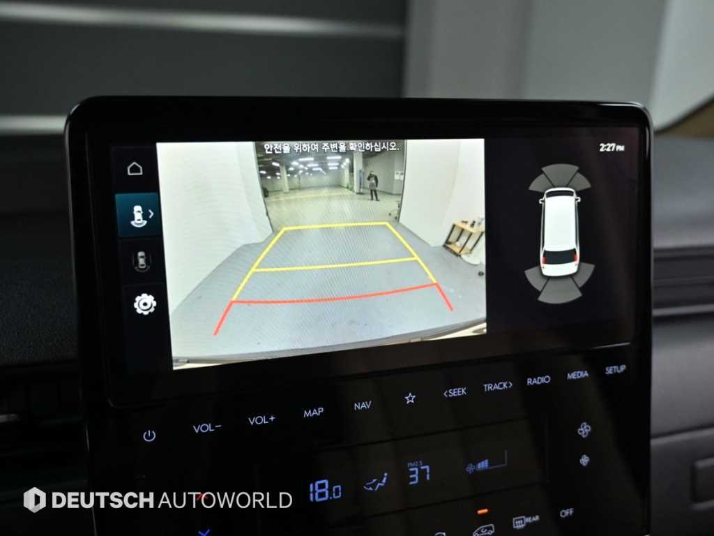 HYUNDAI Staria 2025 Negro - Importación desde Corea - HF Imports Iquique - Foto 15