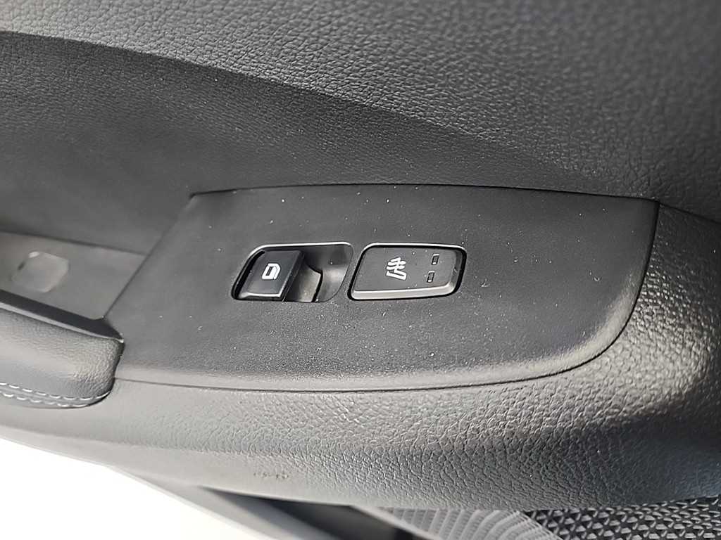 KIA Seltos 2022 Blanco - Importación desde Corea - HF Imports Iquique - Foto 14