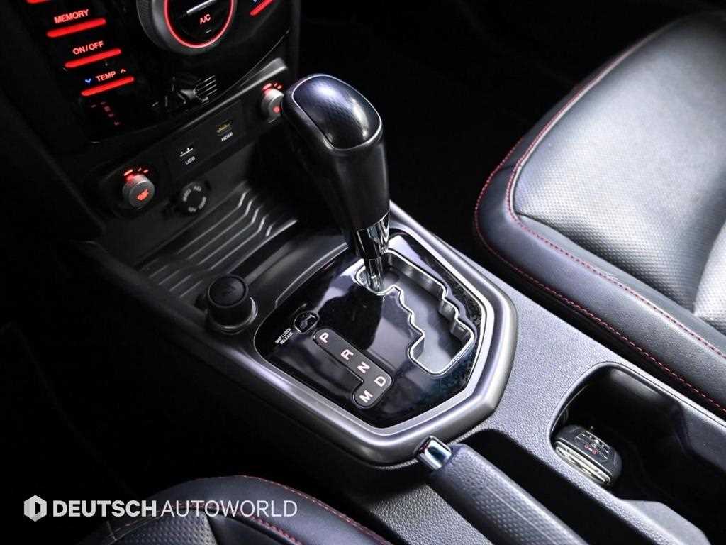 Ssangyong Tivoli - Vista 9