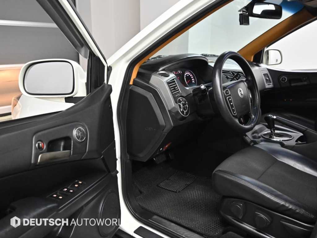 Ssangyong Korando - Vista 11