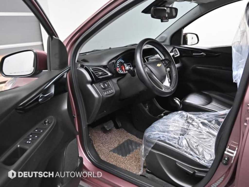 Chevrolet Spark - Vista 11