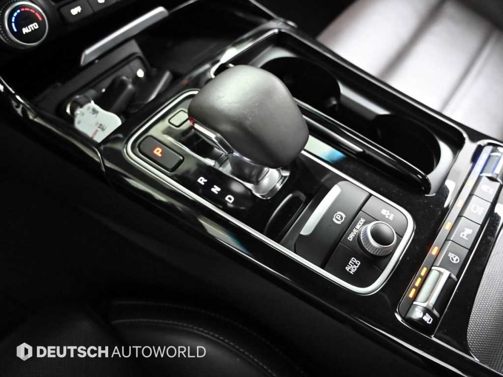 KIA Stinger - Vista 9