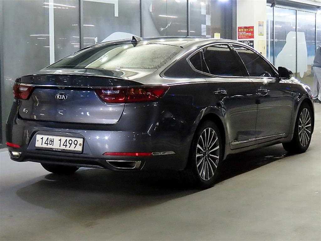 KIA K7 - Vista 4