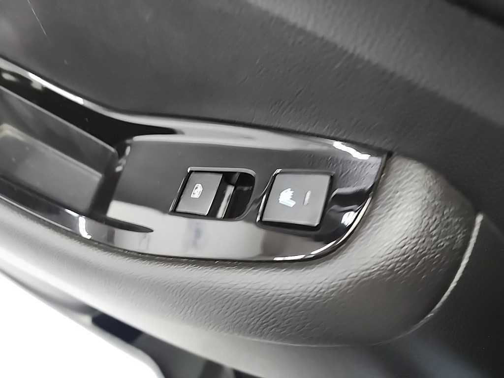 Chevrolet Orlando 2016 Plateado - Importación desde Corea - HF Imports Iquique - Foto 14