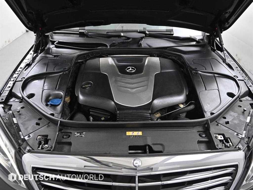 Mercedes Benz S Class - Vista 6