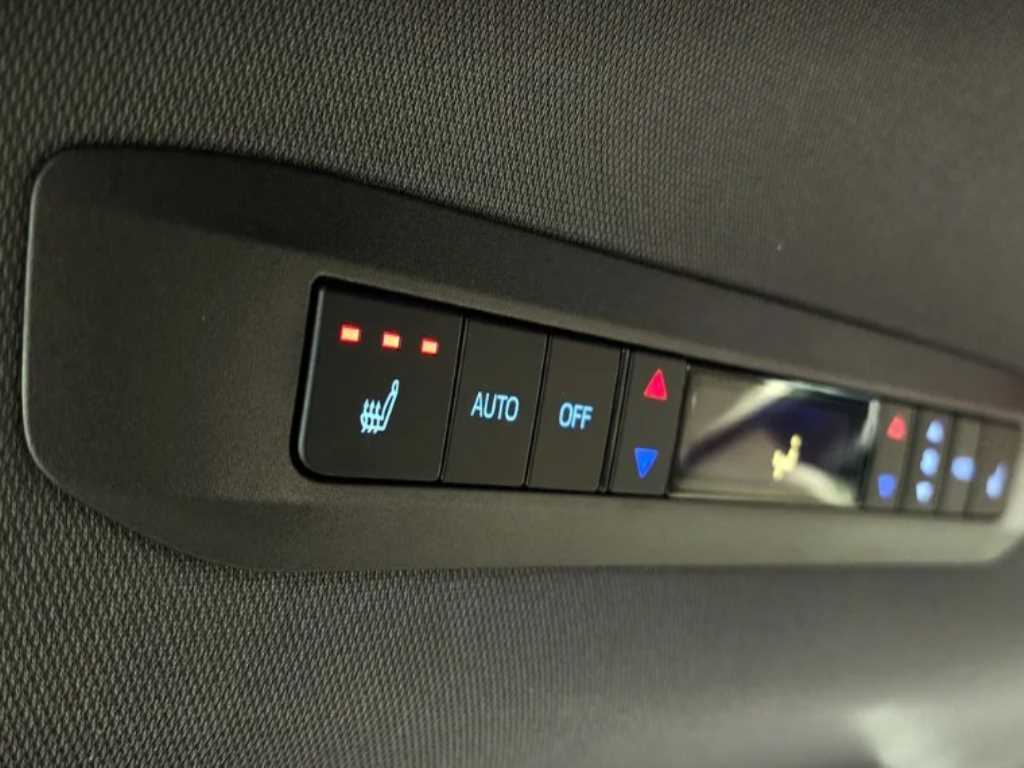 Toyota Siena 2023 Blanco - Importación desde Corea - HF Imports Iquique - Foto 15