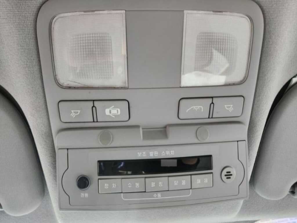 HYUNDAI Starex 2015 Amarillo - Importación desde Corea - HF Imports Iquique - Foto 15