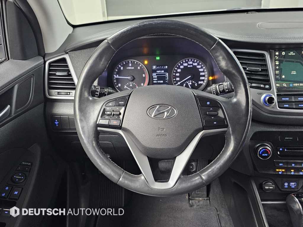 HYUNDAI Tucson 2016 Gris - Importación desde Corea - HF Imports Iquique - Foto 13