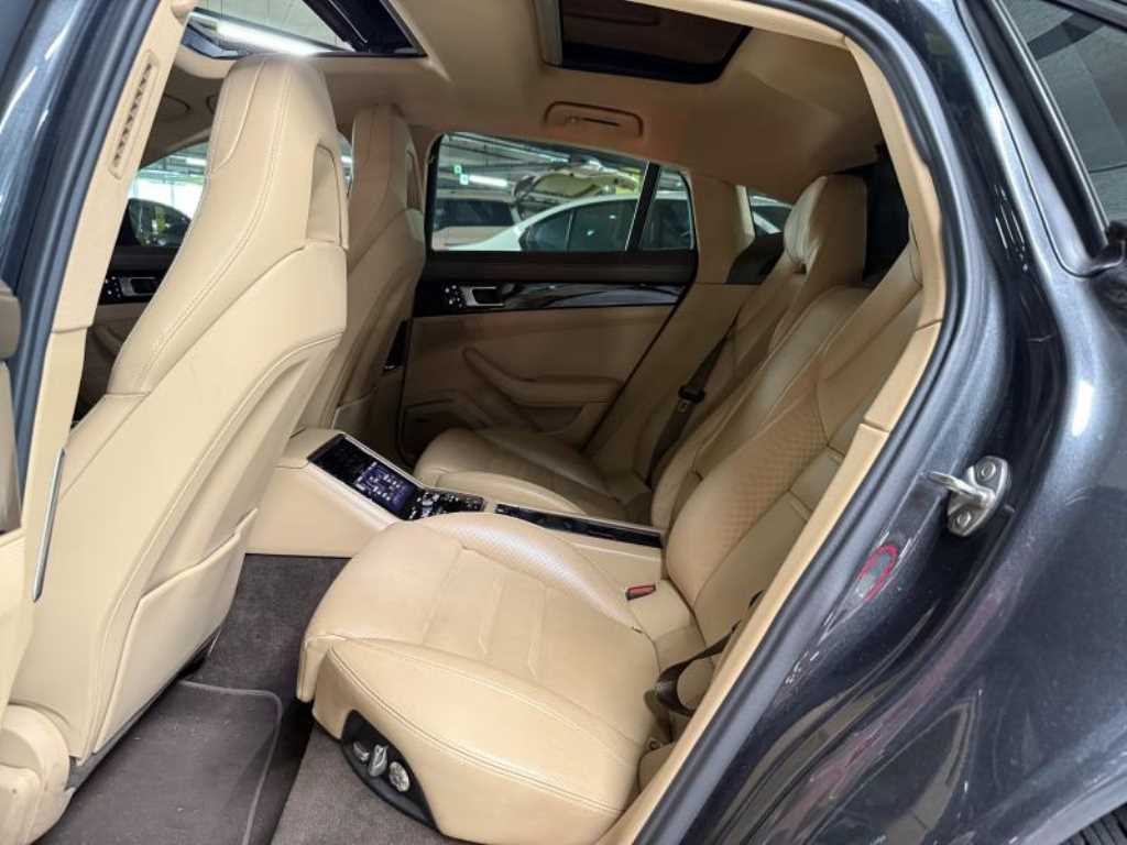 Porsche Panamera - Vista 7