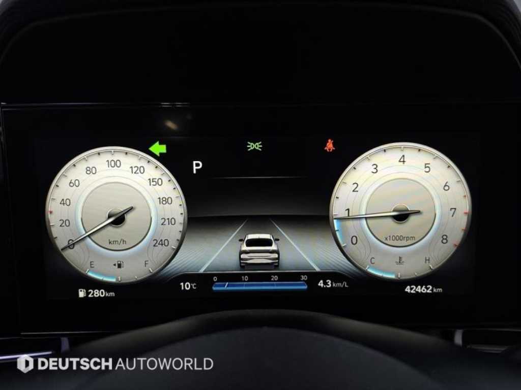 HYUNDAI Avante - Vista 5