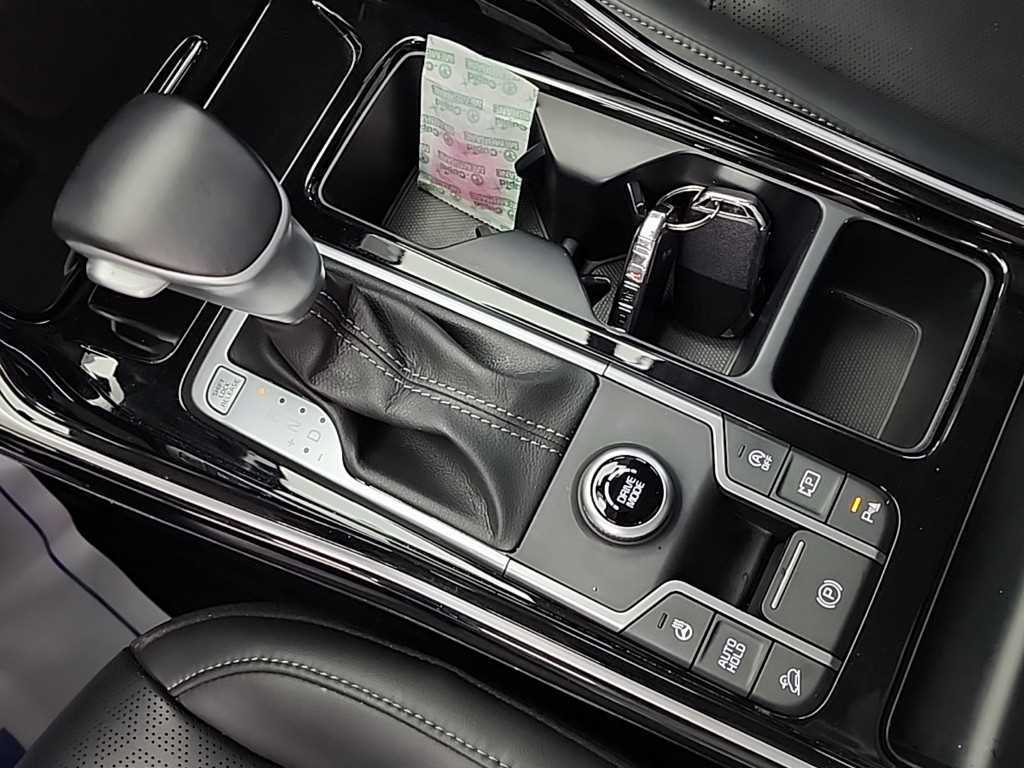 KIA Sorento - Vista 8