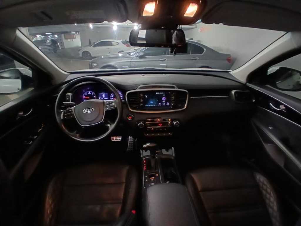 KIA Sorento - Vista 6