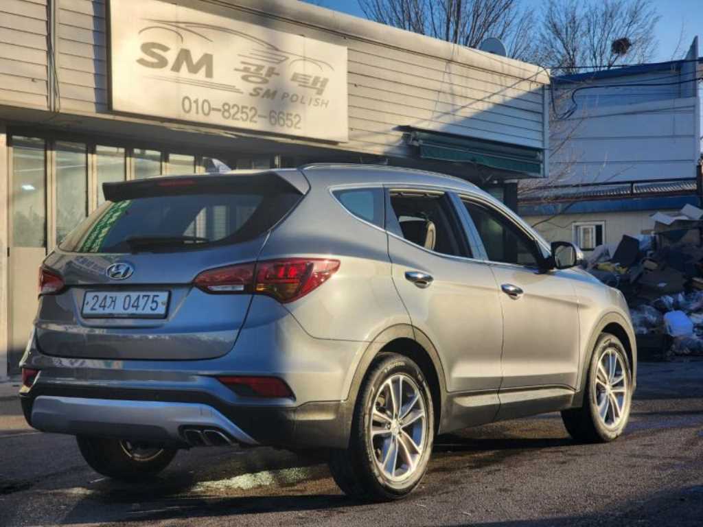 HYUNDAI Santa Fe - Vista 2