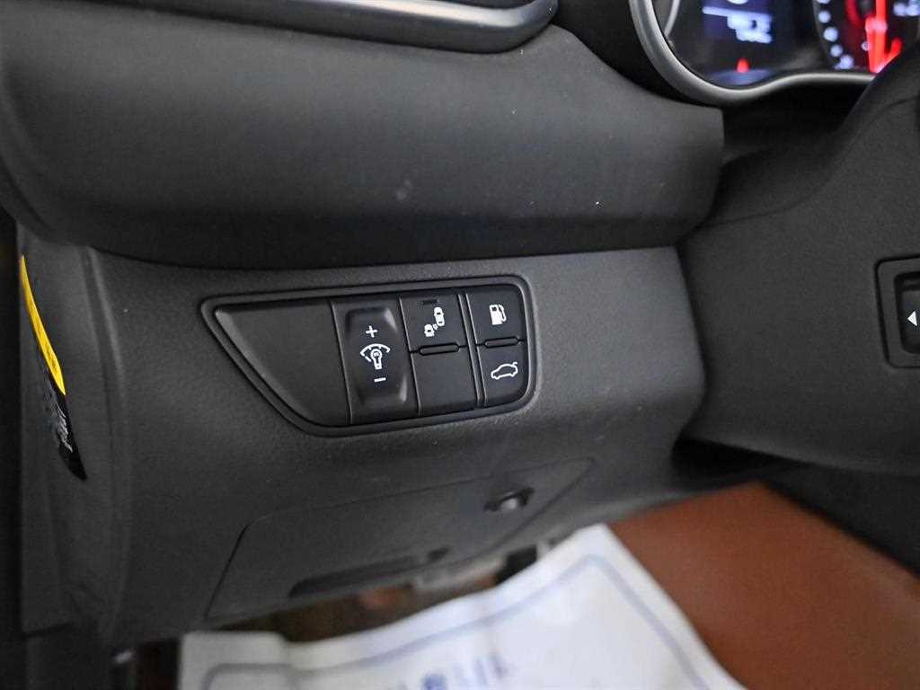 Genesis G70 2018 Negro - Importación desde Corea - HF Imports Iquique - Foto 17