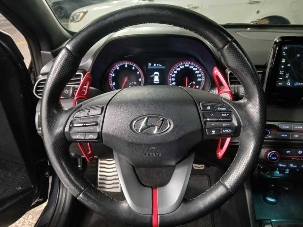 HYUNDAI Veloster - Vista 8