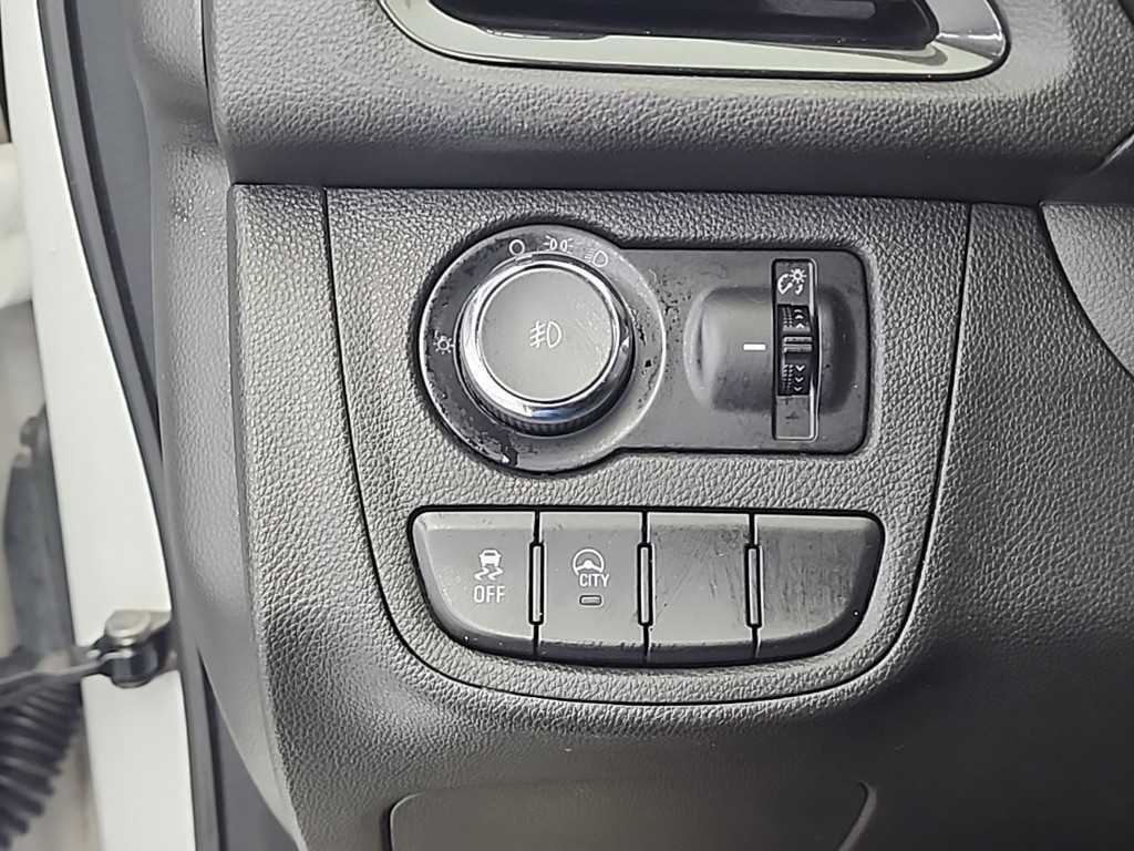 Chevrolet Spark 2016 Blanco - Importación desde Corea - HF Imports Iquique - Foto 16