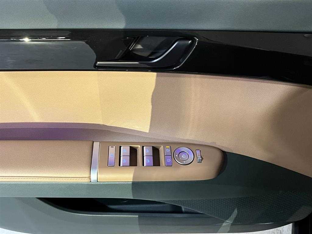 HYUNDAI Grandeur 2023 Negro - Importación desde Corea - HF Imports Iquique - Foto 13