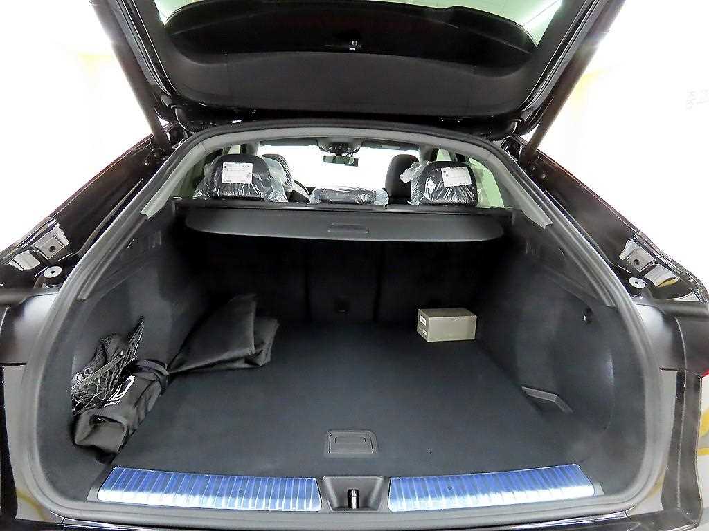 Audi Q5 2025 Negro - Importación desde Corea - HF Imports Iquique - Foto 18