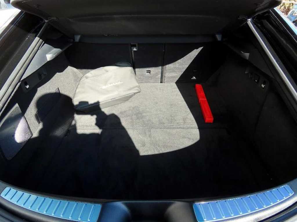 Mercedes Benz AMG GT 2021 Negro - Importación desde Corea - HF Imports Iquique - Foto 17