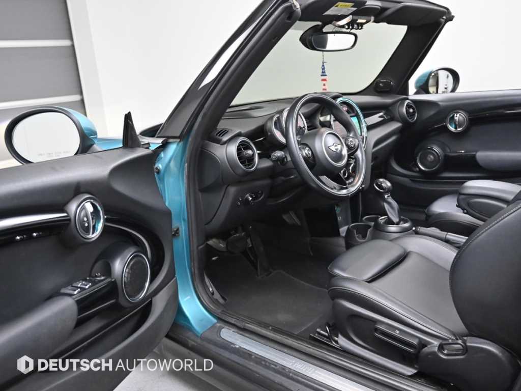 Mini Cooper Convertible - Vista 11