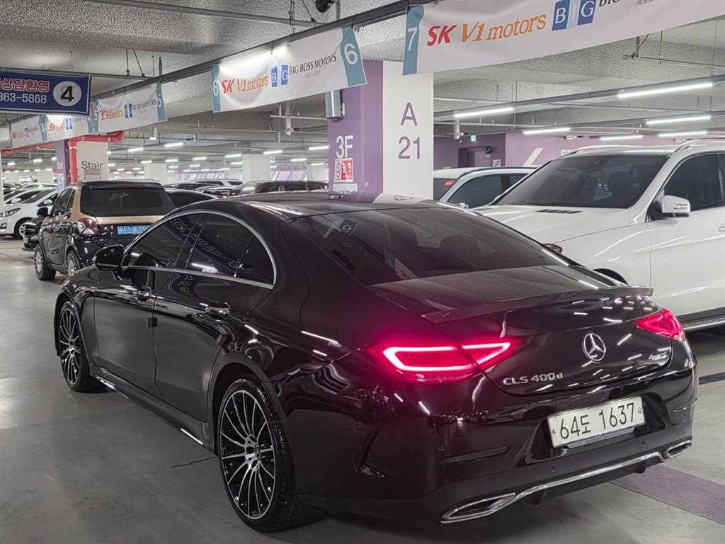 Mercedes Benz CLS Class - Vista 4