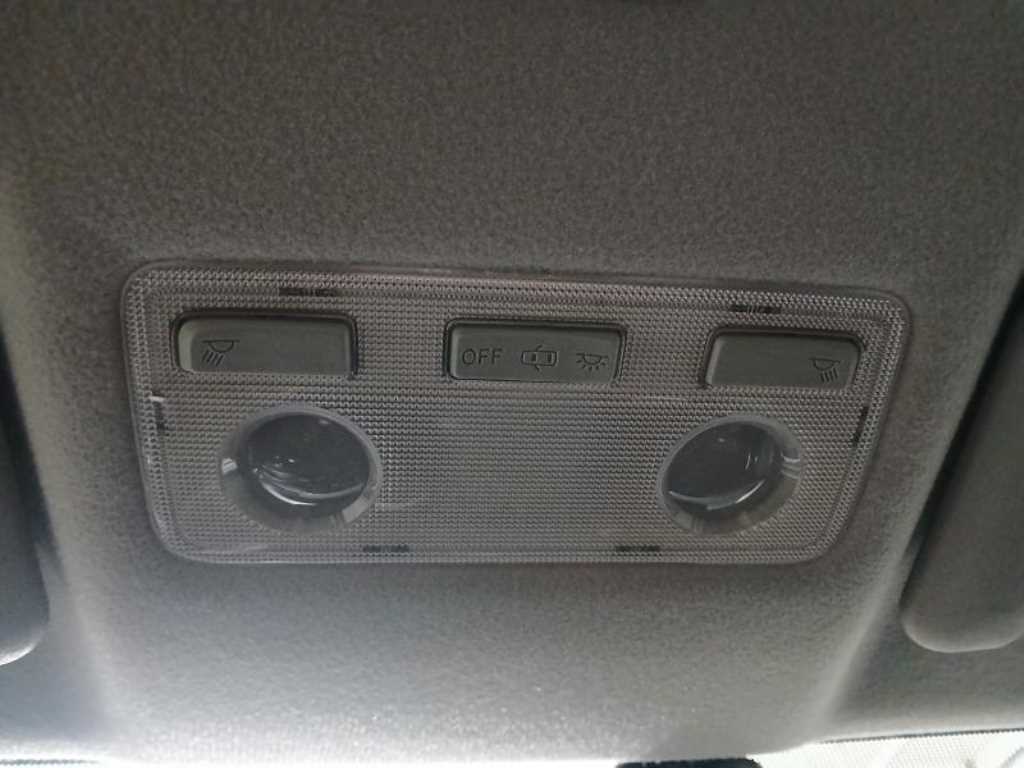 Toyota Prius 2019 Gris - Importación desde Corea - HF Imports Iquique - Foto 14