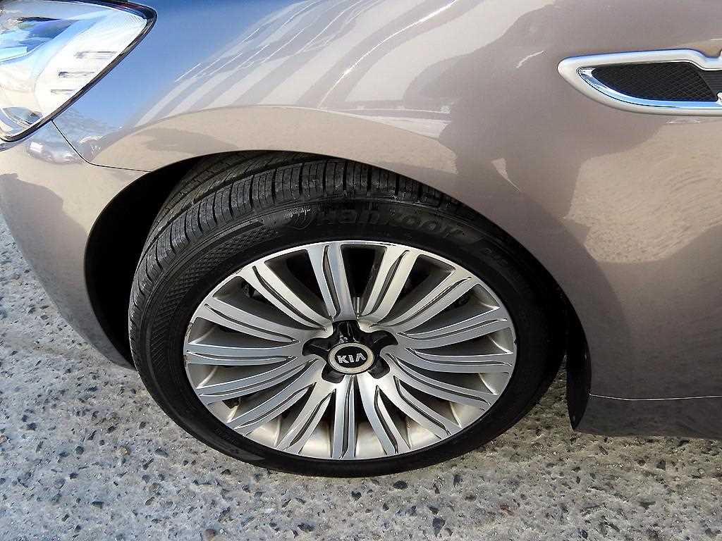 KIA K9 2014 Gris - Importación desde Corea - HF Imports Iquique - Foto 20