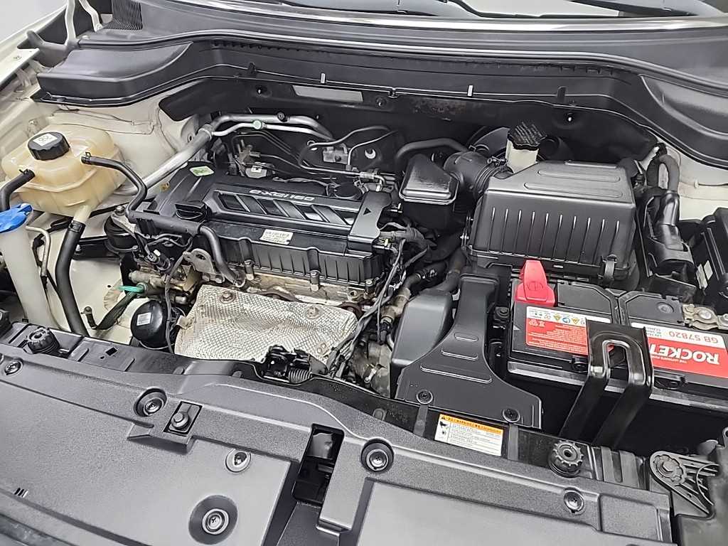 Ssangyong Tivoli - Vista 5