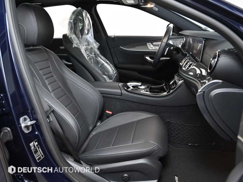 Mercedes Benz E class - Vista 10