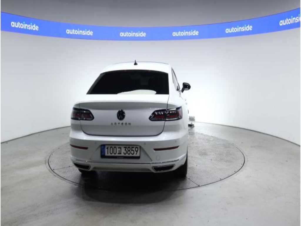 Volkswagen Arteon - Vista 4