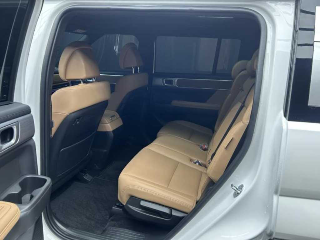 HYUNDAI Santa Fe - Vista 5