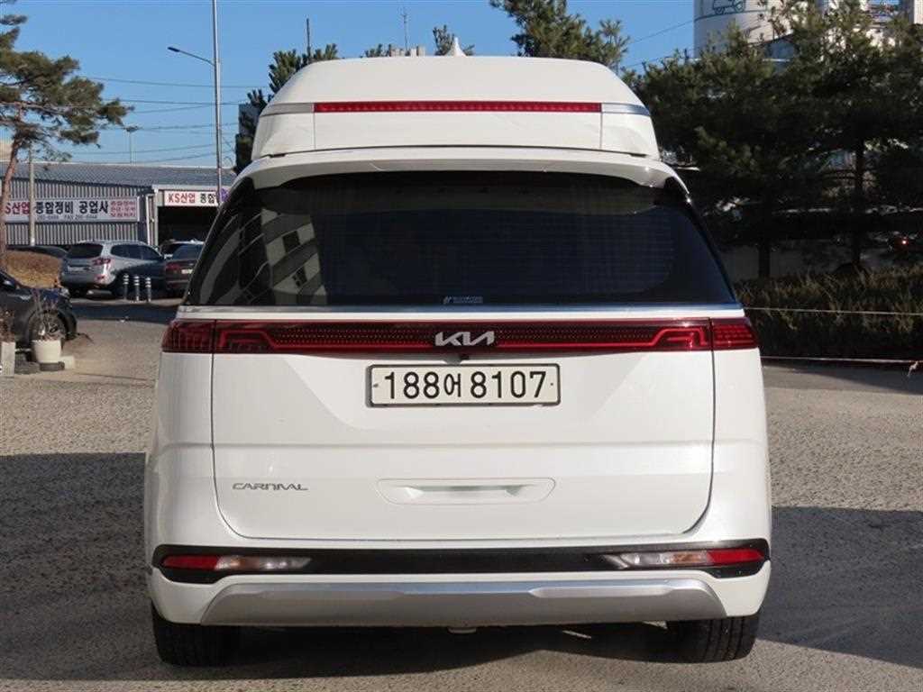 KIA Carnival - Vista 4