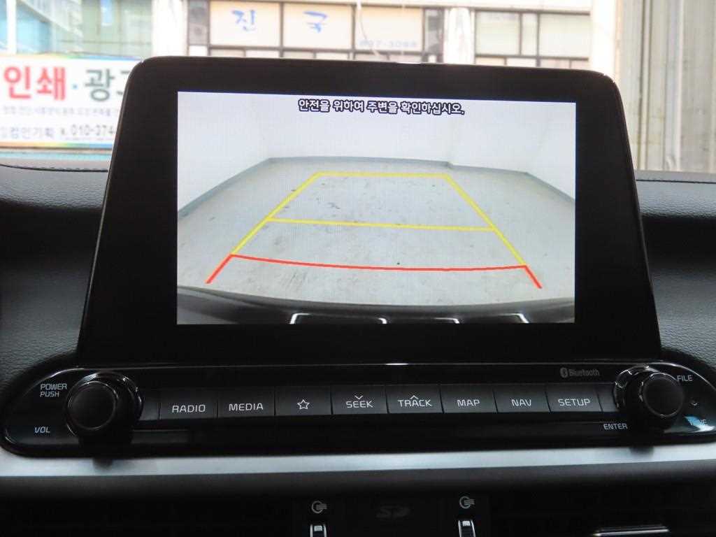 KIA K3 2020 Negro - Importación desde Corea - HF Imports Iquique - Foto 16