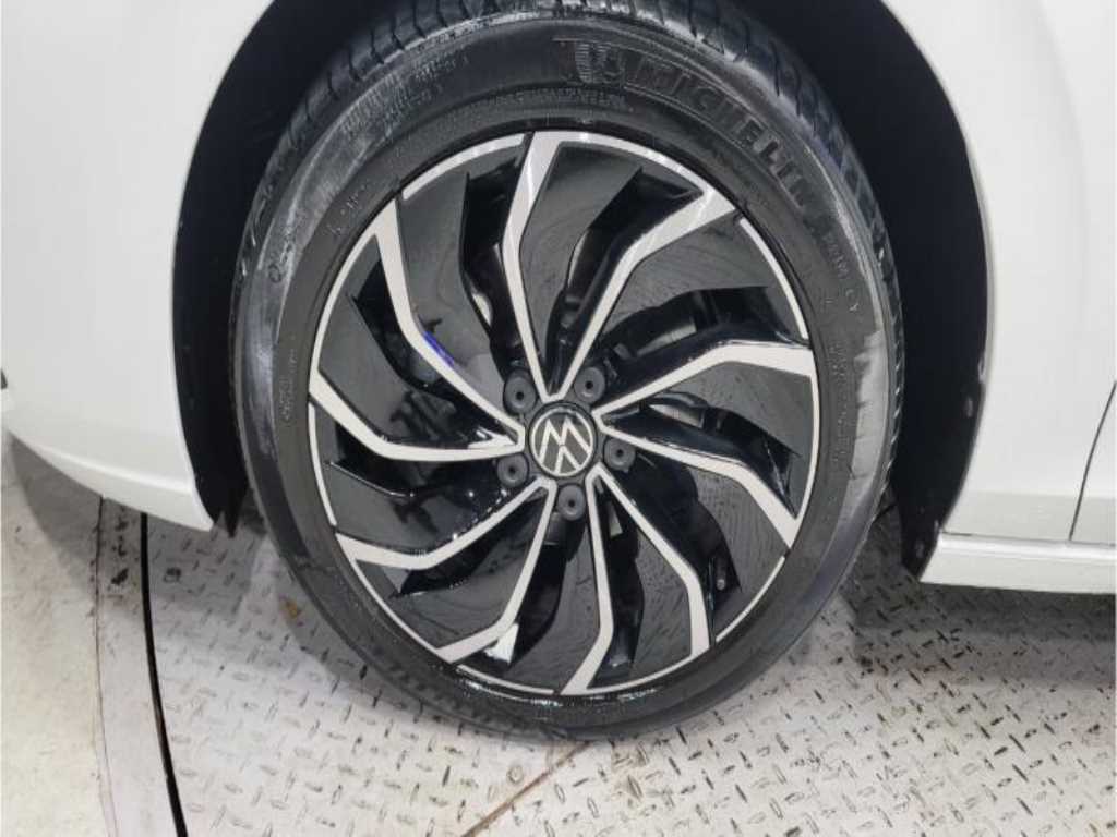 Volkswagen Golf - Vista 10