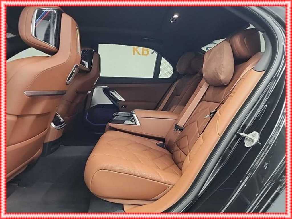 BMW 7 Series - Vista 12