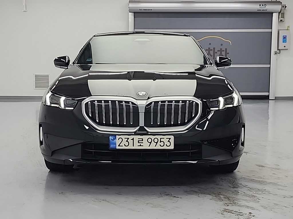 BMW 5 Series - Vista 2