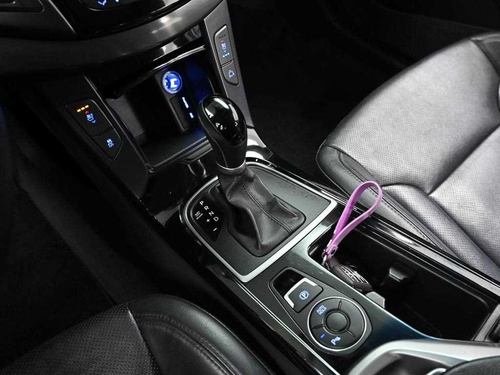 HYUNDAI i40 - Vista 9