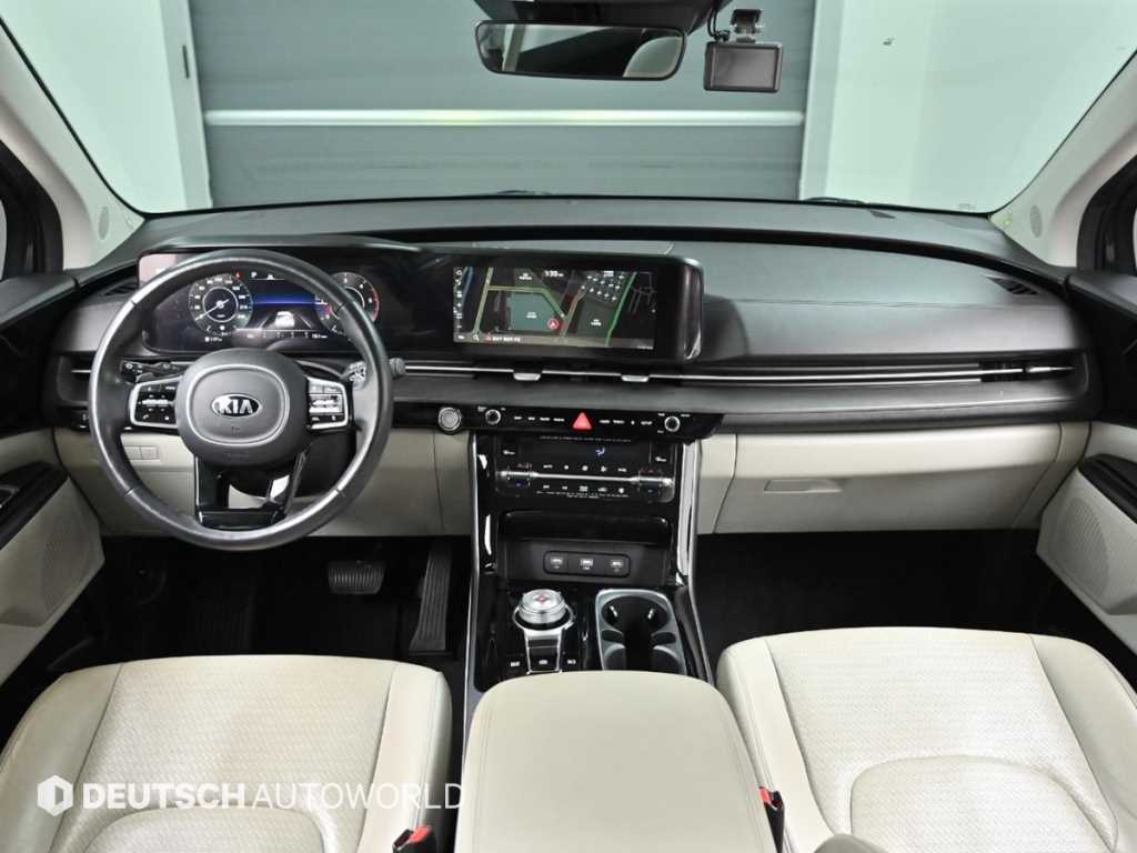 KIA Carnival - Vista 7