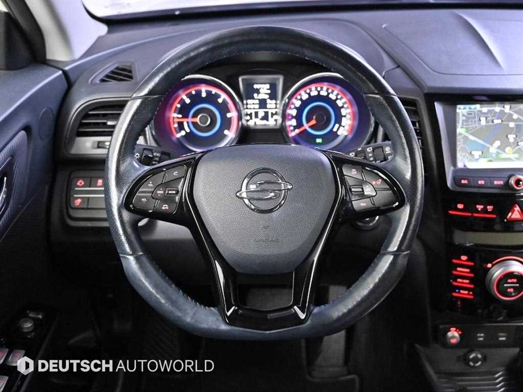 Ssangyong Tivoli 2016 Blanco - Importación desde Corea - HF Imports Iquique - Foto 13